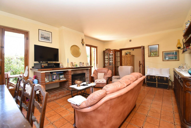 Villa Bifamiliare in vendita a Forte dei Marmi