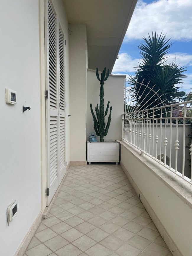 Villa Bifamiliare in vendita a Montignoso