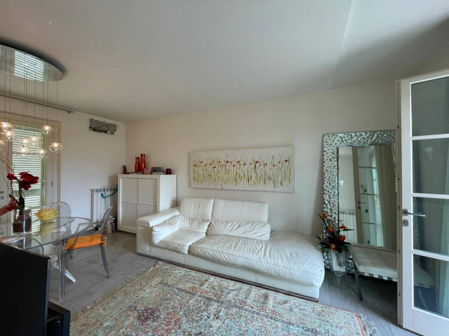 Villa Bifamiliare in vendita a Montignoso