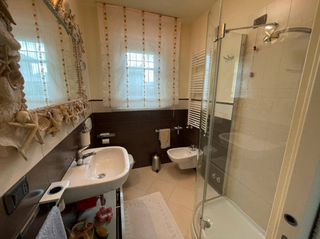 Villa Bifamiliare in vendita a Montignoso