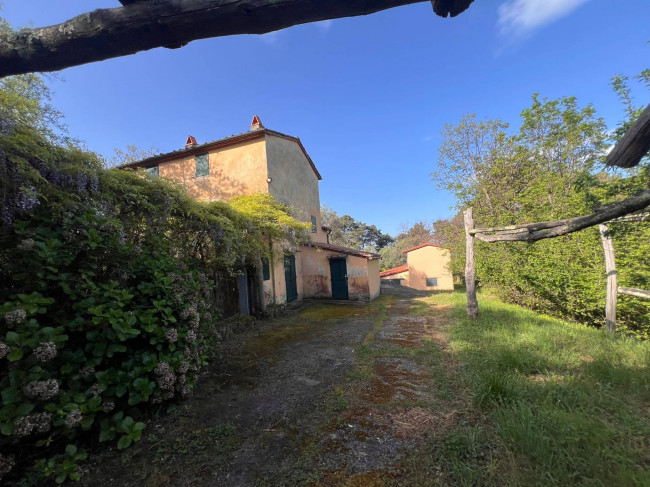Rustico in vendita a Pietrasanta