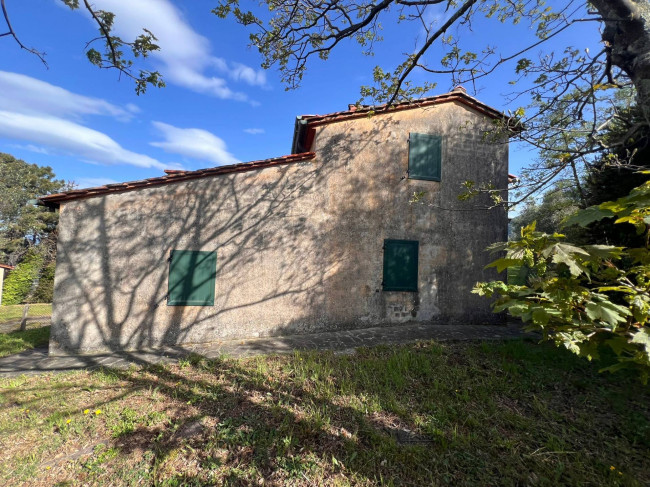 Rustico in vendita a Pietrasanta