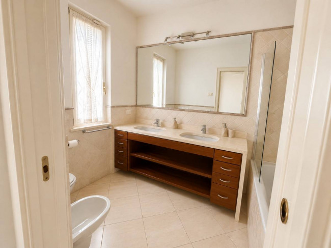 Villa in vendita a Pietrasanta