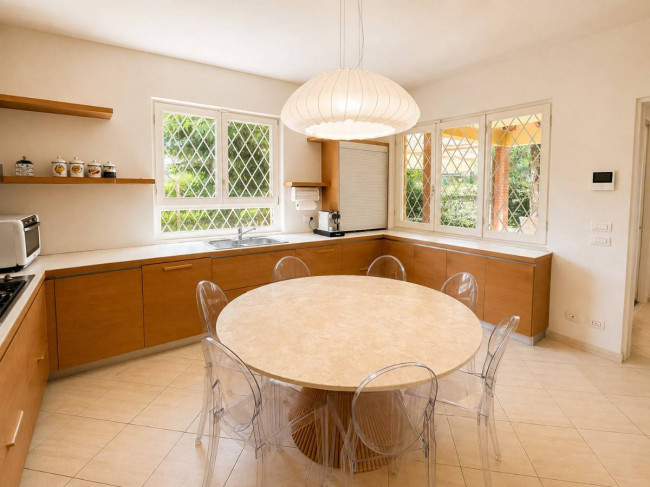 Villa in vendita a Pietrasanta