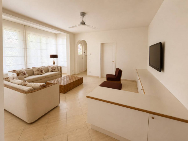 Villa in vendita a Pietrasanta