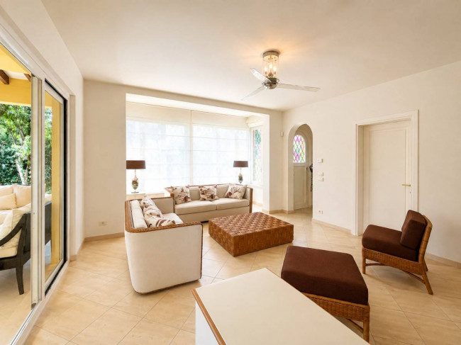 Villa in vendita a Pietrasanta
