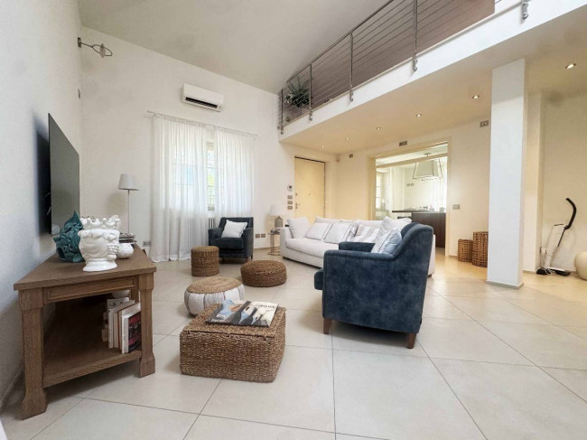 Casa singola in vendita a Pietrasanta