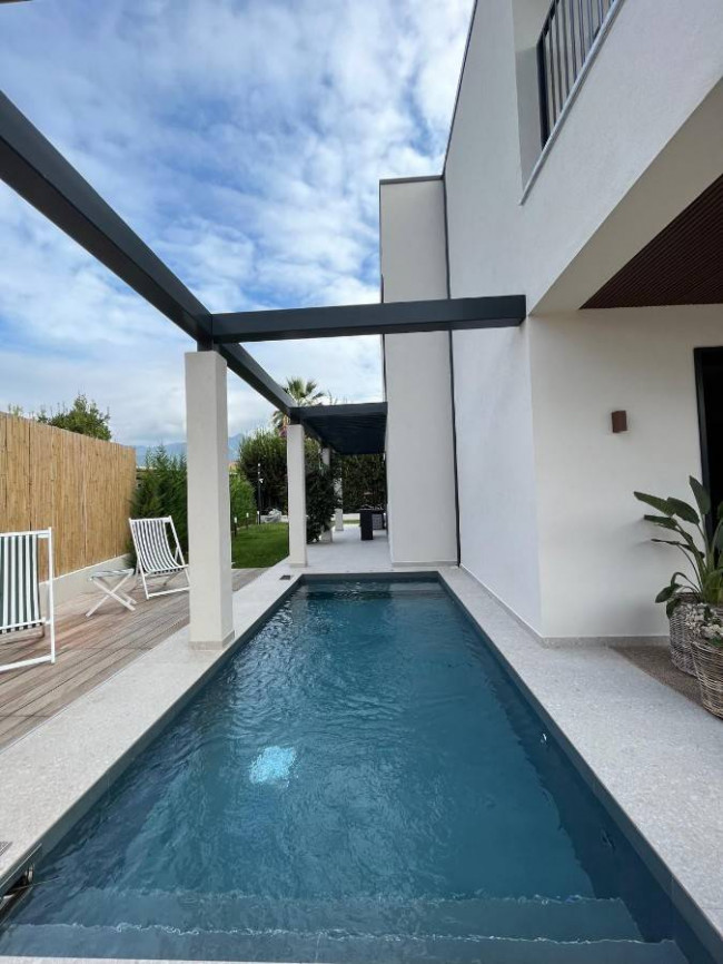 Villa in vendita a Forte dei Marmi