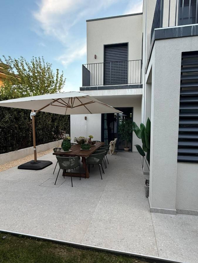 Villa in vendita a Forte dei Marmi