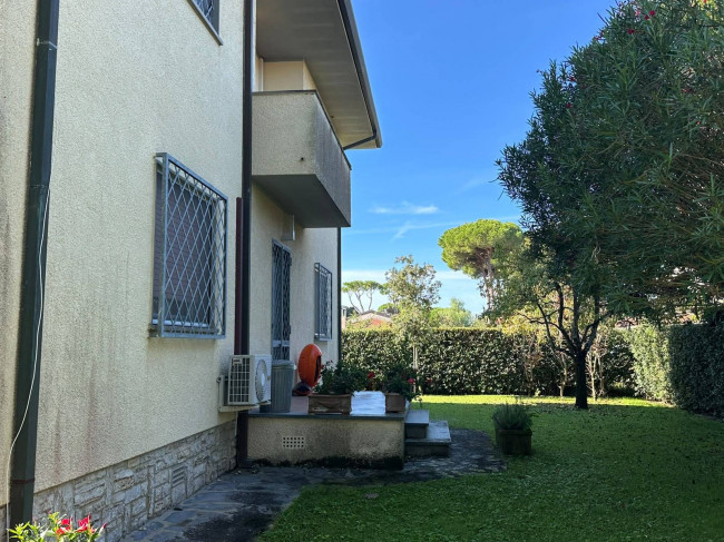 Villa in vendita a Forte dei Marmi