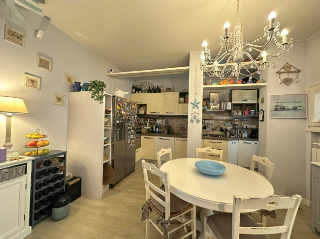 Villette a schiera in vendita a Montignoso