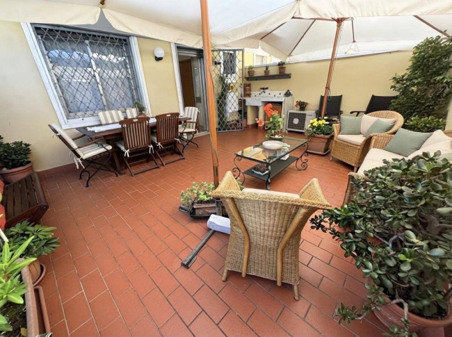 Appartamento in vendita a Massa