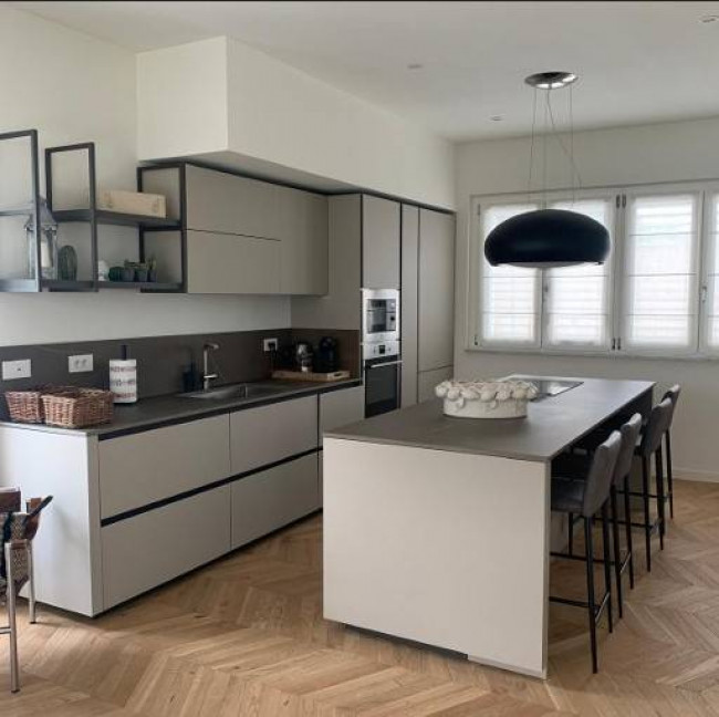Villa Bifamiliare in vendita a Forte dei Marmi