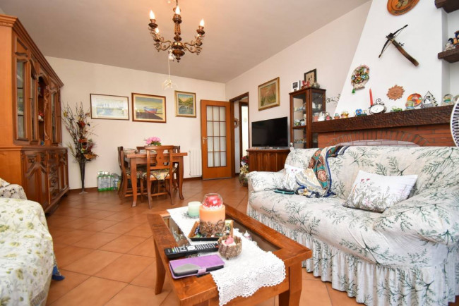 Appartamento in vendita a Pietrasanta