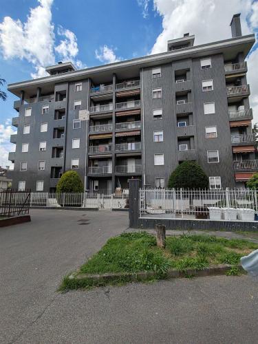 Appartamento in vendita a Garbagnate Milanese