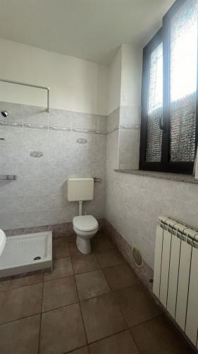 Locale commerciale in vendita a Cesate