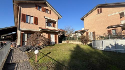 Villa in vendita a Seveso