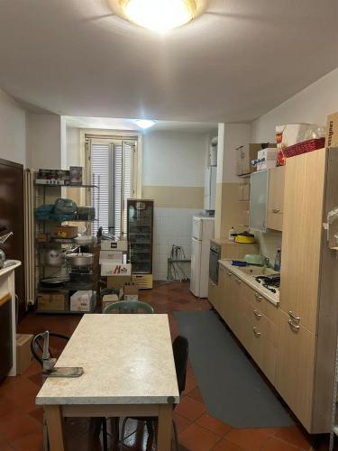 Locale commerciale in vendita a Rovellasca