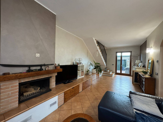 Villa in vendita a Cesate