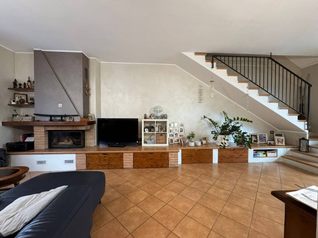 Villa in vendita a Cesate