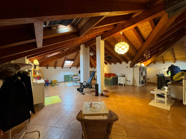 Villa in vendita a Cesate