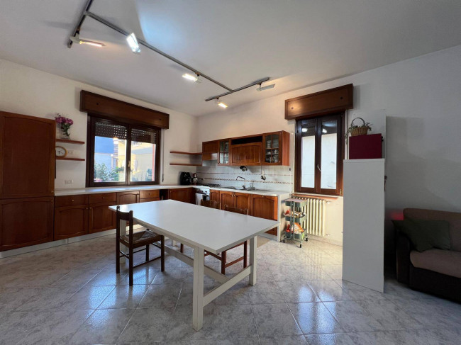 Villa in vendita a Limbiate