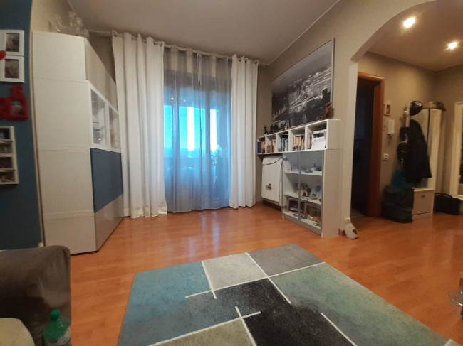 Appartamento in vendita a Garbagnate Milanese
