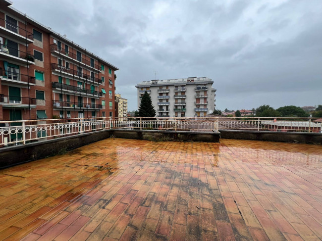 Appartamento in vendita a Garbagnate Milanese