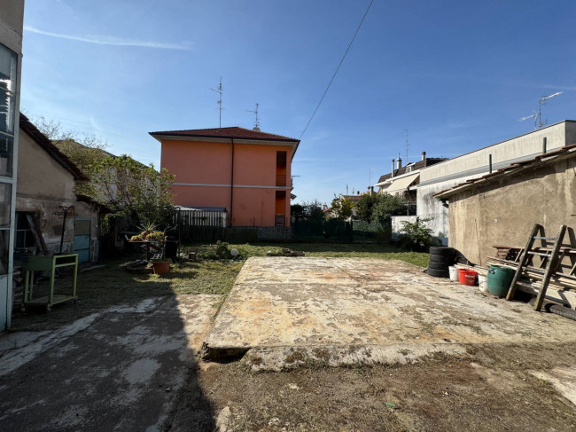 Villa in vendita a Cesate