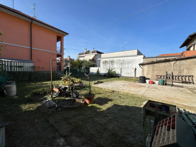 Villa in vendita a Cesate