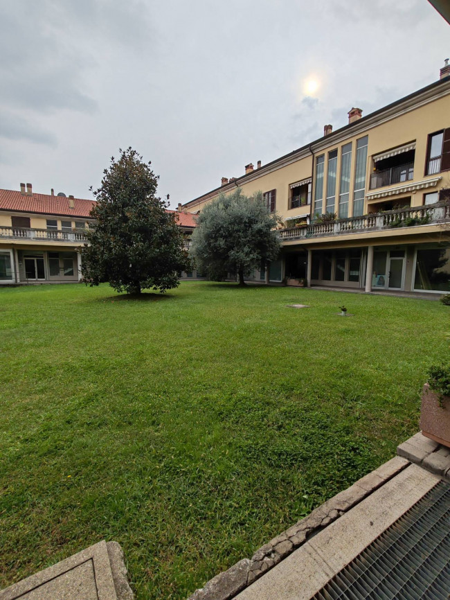 Appartamento in vendita a Solaro