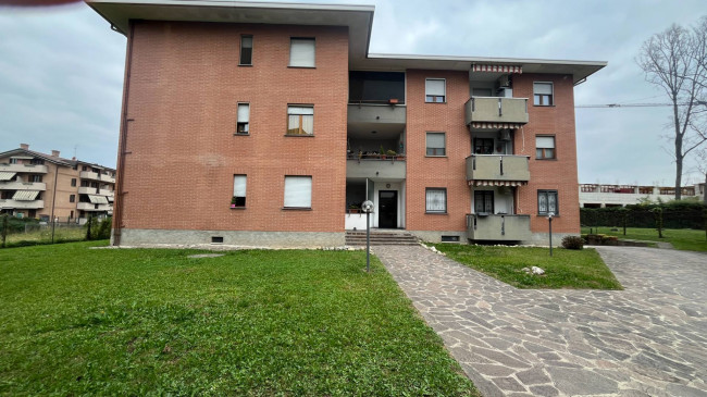 Appartamento in vendita a Solaro