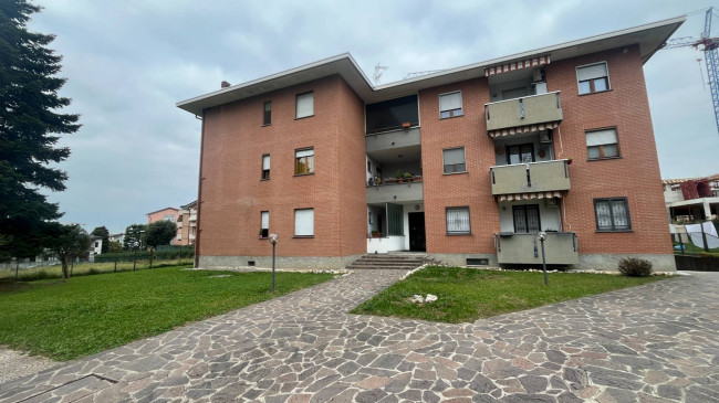 Appartamento in vendita a Solaro