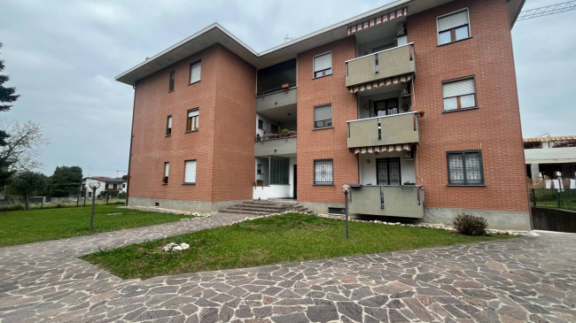 Appartamento in vendita a Solaro