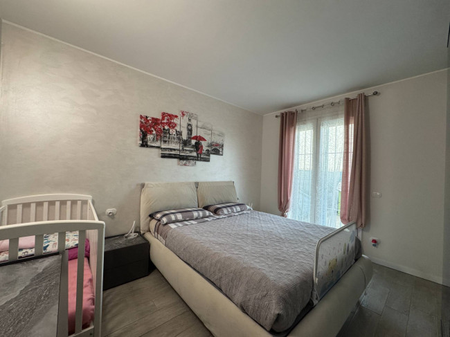 Appartamento in vendita a Caronno Pertusella