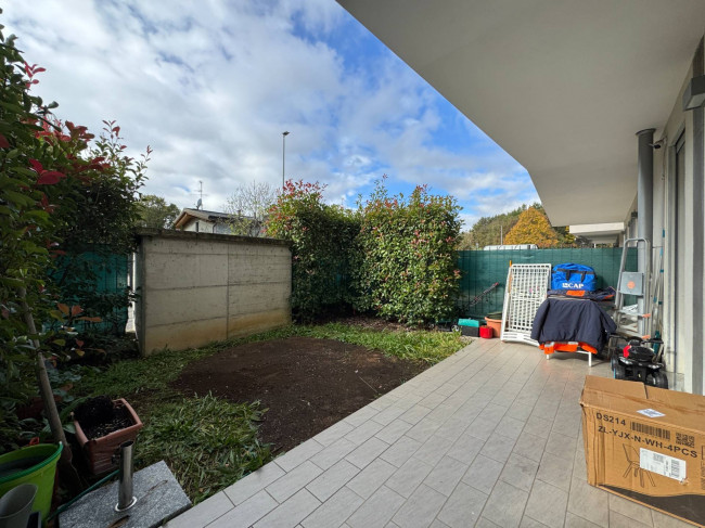 Appartamento in vendita a Caronno Pertusella