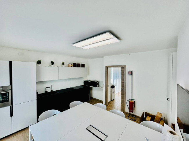 Studio/Ufficio in affitto a Cesate