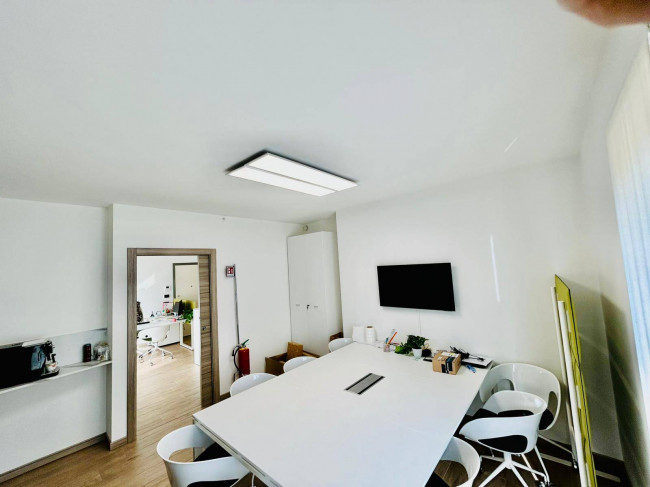 Studio/Ufficio in affitto a Cesate