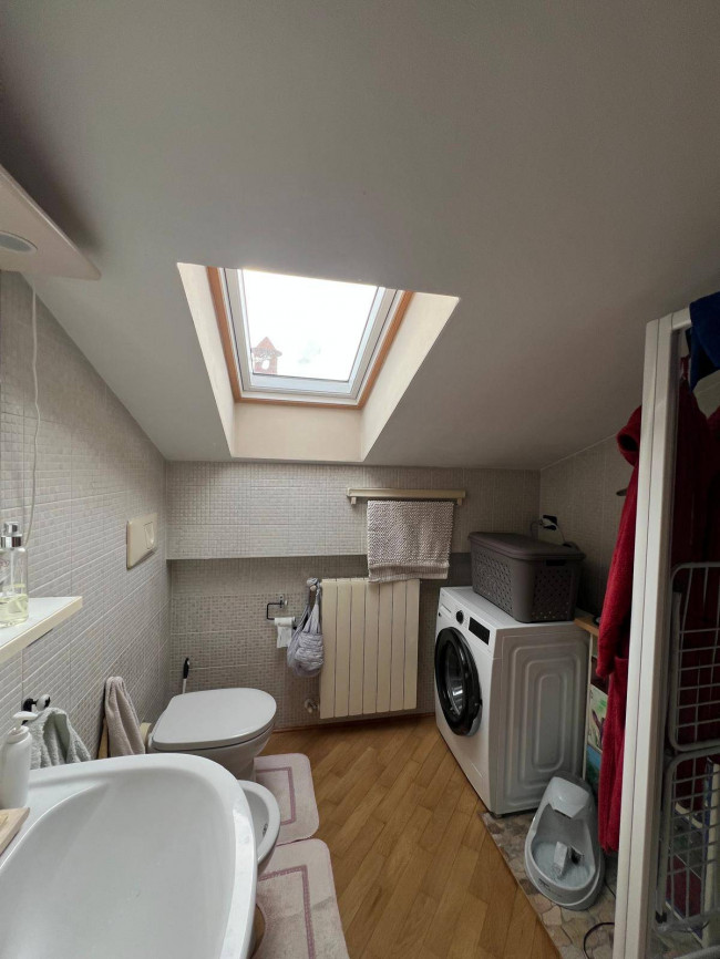 Appartamento in vendita a Caronno Pertusella