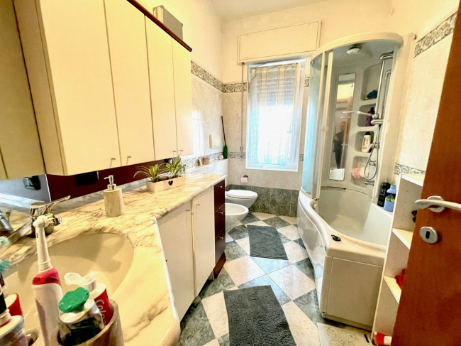 Appartamento in vendita a Garbagnate Milanese