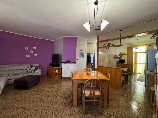 Villa in vendita a Cesate