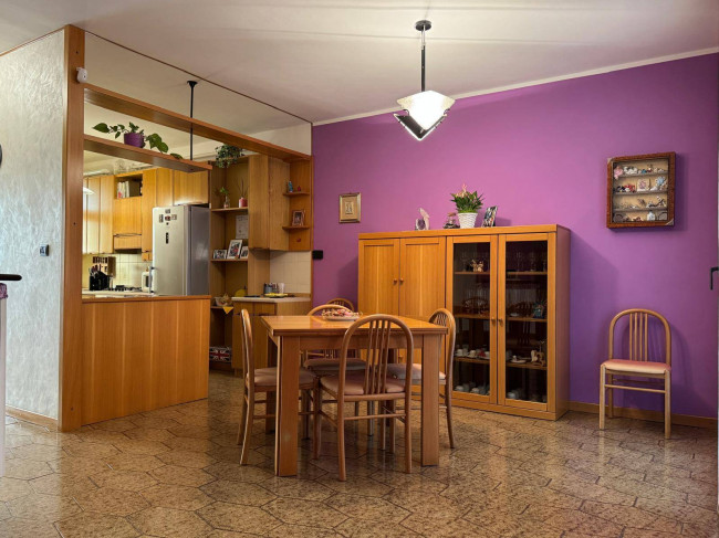 Villa in vendita a Cesate