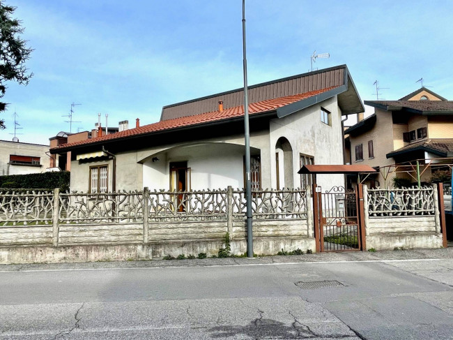 Villa in vendita a Cesate