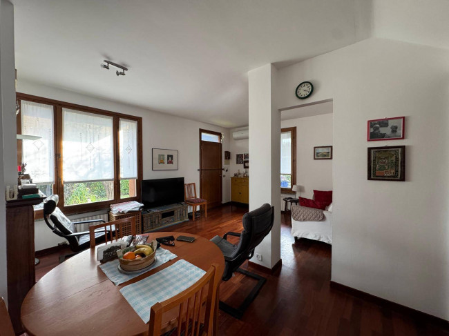 Villa in vendita a Cesate