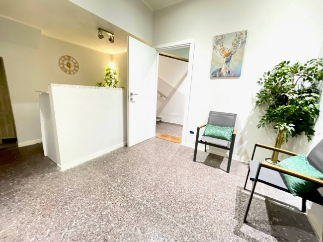 Locale commerciale in vendita a Saronno