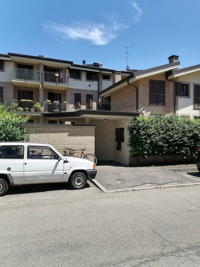 Appartamento in vendita a Caronno Pertusella