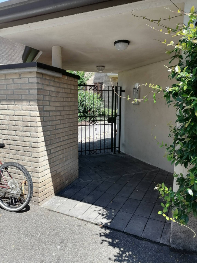 Appartamento in vendita a Caronno Pertusella