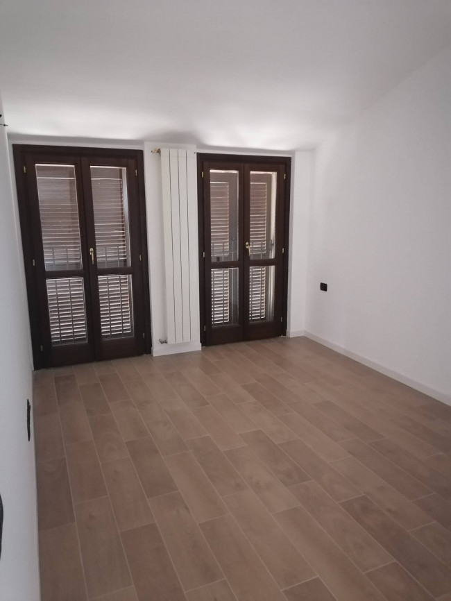 Appartamento in vendita a Caronno Pertusella