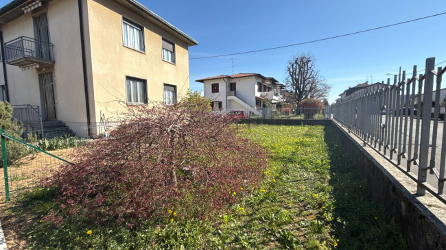 Appartamento in vendita a Rovellasca