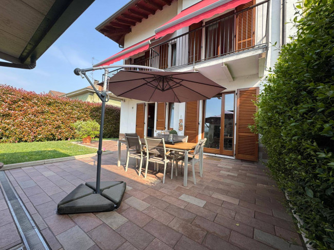 Villa in vendita a Cesate